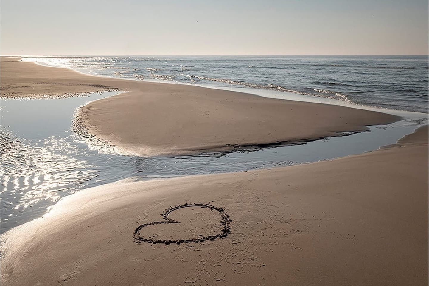 Strand Terschelling bij mooi weer, vakantie vakantiehuis Noordhoek